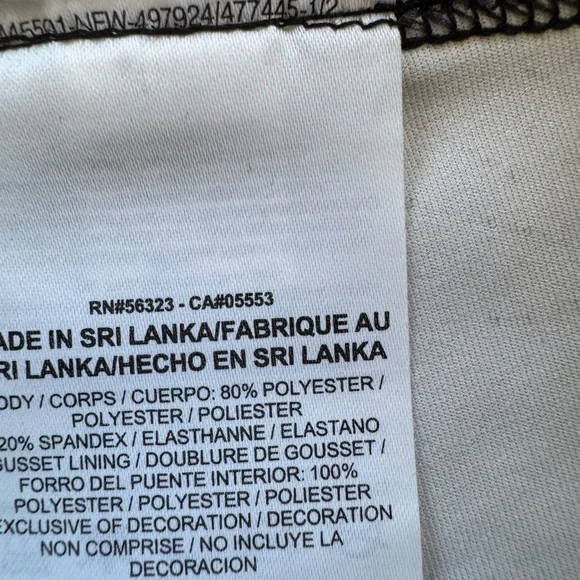 Nike Dri Fit Women’s Tight Moment Federation Collection Red Leggings SZ M - Picture 14 of 16